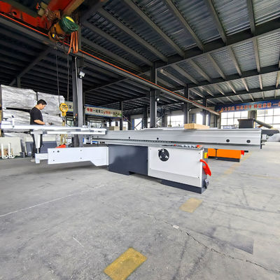 Tavola scorrevole a pannello di precisione seghe di taglio per la lavorazione del legno industriale 45 90 grado