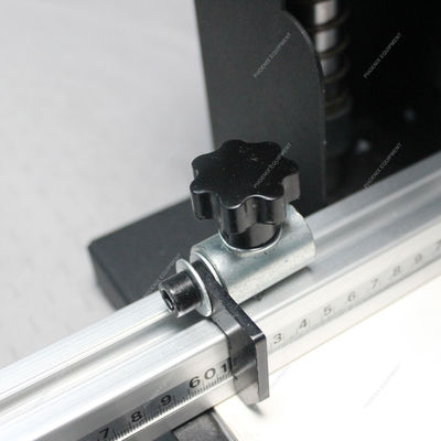 Macchine per la lavorazione del legno con foratura a scanalatura e saldatura a scanalatura versatile