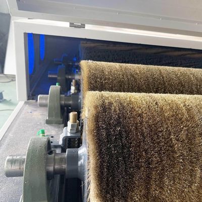 Macchina di lucidatura a spazzola di filo completamente automatica per la linea di produzione di metallo e compensato