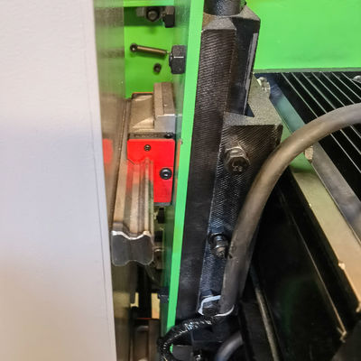 PS8130 Macchina per la lavorazione del legno per la rettifica automatica dei bordi laterali