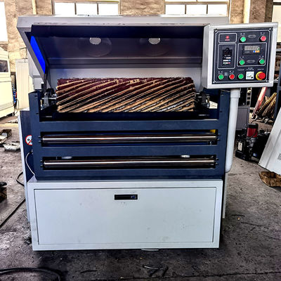 Macchine per la lavorazione del legno Santeria a fascia larga con velocità di alimentazione da 3 a 10 m/min