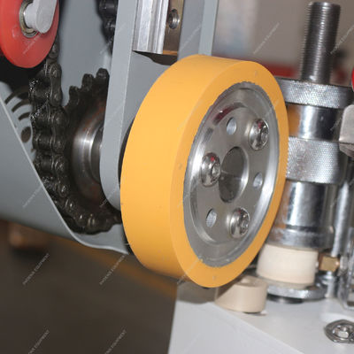 Velocità di alimentazione del pannello m/min 3m/min KN-700-3 Folding Arm Curve Seal Manual Edge Bander