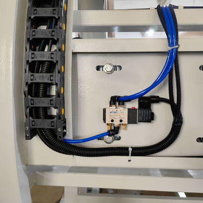 Macchina per il riciclaggio dei pannelli PM-FB1325 Macchine per la lavorazione del legno Online Drum Flipper a 180 gradi