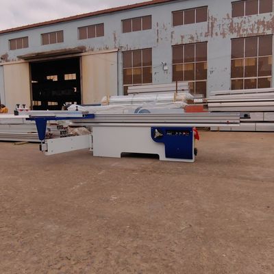 5.5 KW Potenza del motore principale Serratura a tavolo scorrevole per Max. Lunghezza del pezzo 3200mm