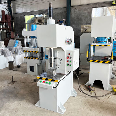 Pressa di perforazione e montaggio di cuscinetti idraulici a colonna singola ad alta velocità con potenza di 4 kW