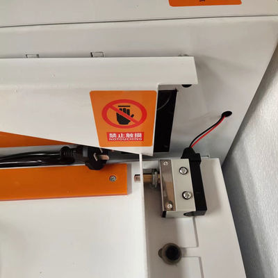 PF30 Macchina per il taglio di angoli per la rivestimento di cartoni MDF a 220V/50HZ