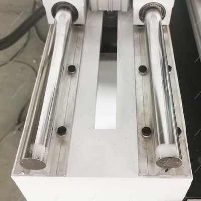 Quattro teste di forma ellittica Cerniera Jig Perforazione fori pannello di legno perforatore fresatura macchina