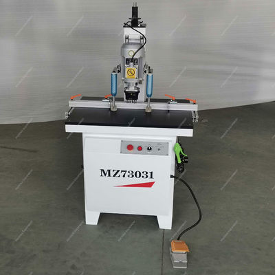 Macchine per la perforazione di porte con foratura a filettatura CNC ad alta precisione