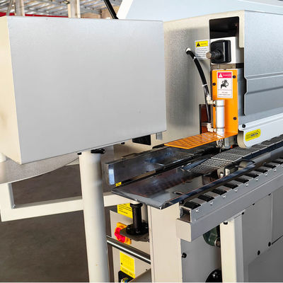 PM50B Bander di bordo lineare per l'industria del legno con dimensione 3850*740*1260mm e pre-moldatura