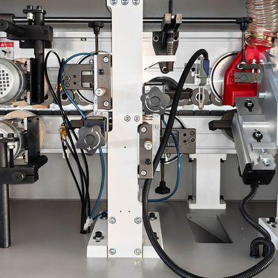 Funzione di incollaggio PM50B Pannelli a base di legno Macchine per la banda di bordo Trimmer Auto Edge Bander con pre-mellaggio