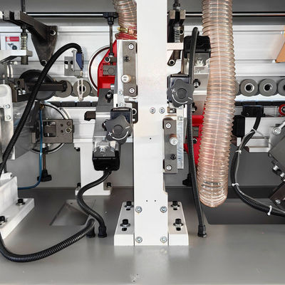 Macchine per la lavorazione del legno a banda di bordo CNC con potenza di 12 kW