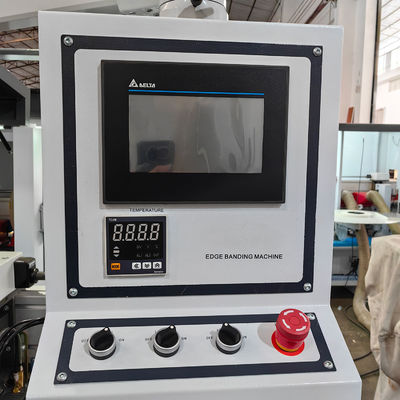 Spessore del bordo 0,4-3 mm Macchina automatica ad alta velocità per la produzione di mobili