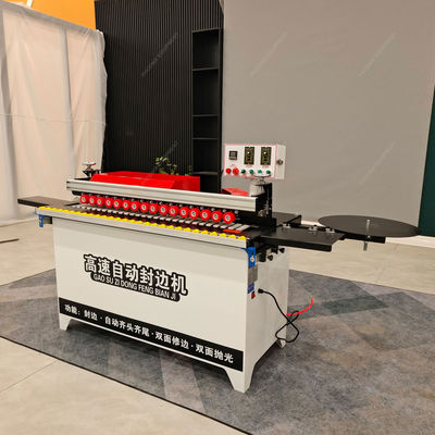 Facile da usare Macchine per la lavorazione del legno completamente automatiche per le fasce di bordo del compensato in MDF PVC