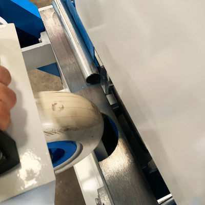 Polire il bastone di legno con MM2012 Single Belt Vertical Sander Broom Polishing Machine