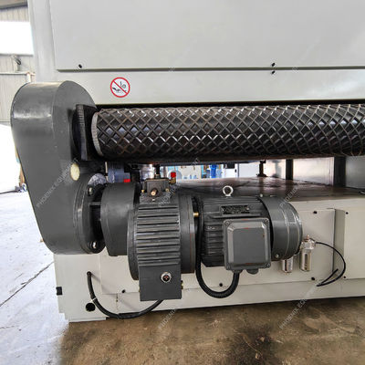 Cnc Industrial Flat Board Vacuum Wide Belt Legno pavimento Legno compensato Legno di cartone sabbia macchina