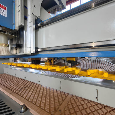 Velocità massima di percorrenza 80000mm/min PK2040 ATC 1325 2040 Macchina per la lavorazione del legno CNC