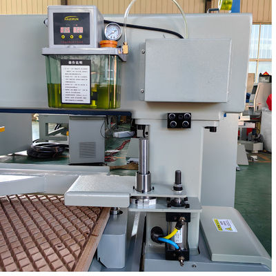 Velocità massima di percorrenza 80000mm/min PK2040 ATC 1325 2040 Macchina per la lavorazione del legno CNC