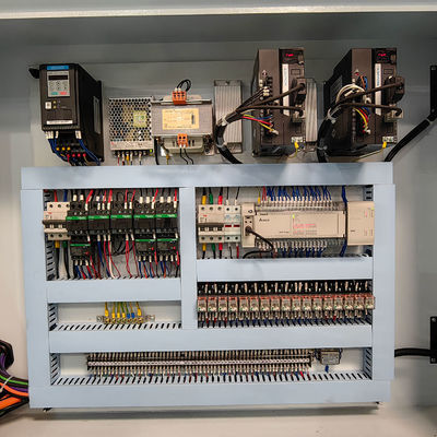 Potente sega a pannello per computer da 30,5 kW con alta velocità e capacità di taglio intelligente