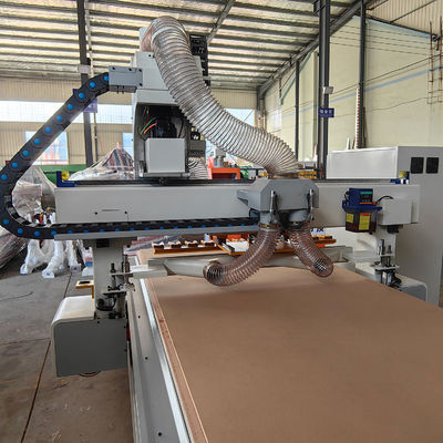 Funzionamento senza sforzo Macchina per router CNC a 3 assi per legno Velocità massima di lavoro 20000mm/min
