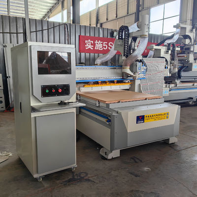 9KW Spindle Motor Power Legnografia Cnc Wood Router Machine per il taglio di mobili in compensato