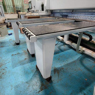 Macchina elettronica automatica per la lavorazione del legno con sega a trave CNC per il taglio di assi di legno massello