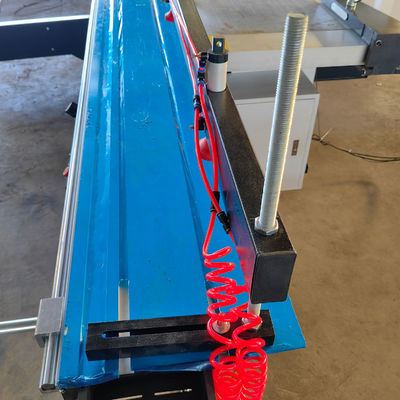 Macchine avanzate per la lavorazione del legno sega a pannello CNC con recinzione automatica e tavolo scorrevole