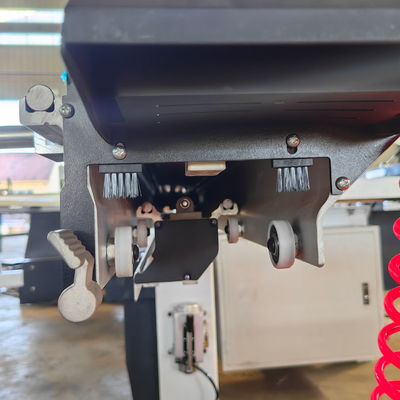 Macchine avanzate per la lavorazione del legno sega a pannello CNC con recinzione automatica e tavolo scorrevole