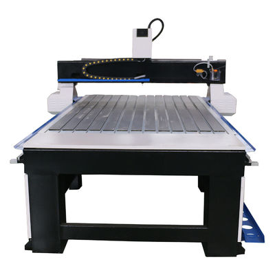 Macchina di incisione in legno CNC Router professionale per la realizzazione di porte per mobili 1300*2500mm