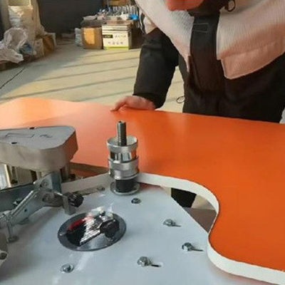 Pressione dell'aria 0,5-0,8Mpa Touch Screen Arm pieghevole Edge Banding Machine Facile funzionamento