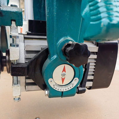 110 mm Max. Spessore di lavorazione Legno MJ640 Legno seghe a braccio radiale per taglio di seghe incrociate