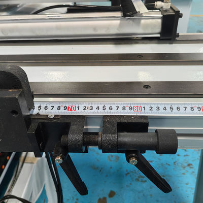 Macchina per il taglio manuale di legno con pressione di aria da 0,6 a 0,7 MPa