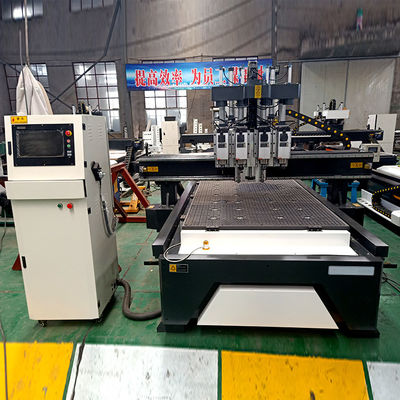 Velocità massima di lavoro 25000mm/min 1300×2500mm Dimensione del tavolo di lavoro Legnano CNC Router