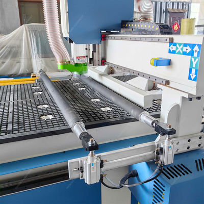 Versatile macchina per incisione e fresatura CNC a 3 assi con Taiwan Hiwin Square Guide Rail