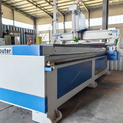 1700 kg di peso per il taglio del legno CNC router con funzioni di perforazione e perforazione orizzontali