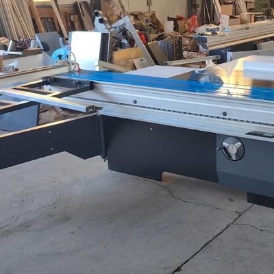 Mobili MJ6132 segatrice con tavolo inclinato a 45 gradi e pannello circolare scorrevole