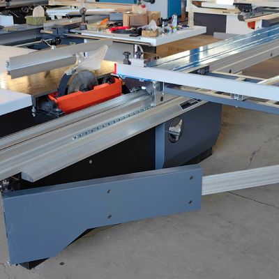 Seghe di precisione a pannello orizzontale per la lavorazione del legno lunghezza massima di taglio 3200 mm