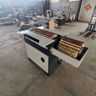 Spazzola per porte in legno massello Sander Macchina di lucidatura Roller diametro 300mm Peso KG 160 KG
