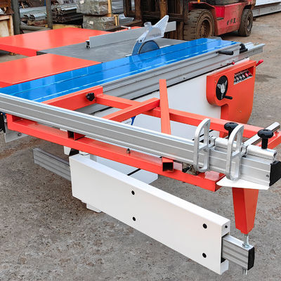 Macchina di taglio del legno di 2300 mm con seghe a tabella scorrevole e altezza di taglio massima di 80 mm