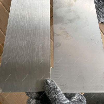 Macchine automatiche per la levigatura del legno R-R 1300 per la rettifica dell'acciaio al carbonio e dell'acciaio inossidabile