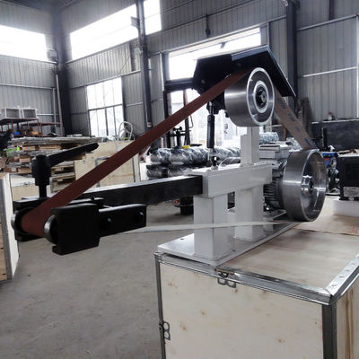 Potenza 2.2kW Industrial Belt Grinder Machine per operazioni di levigatura e lucidatura