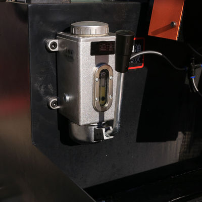 Negozi di materiali da costruzione PM1160 Macchina automatica per la macinazione del legno