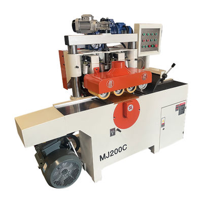 Piccolo divisore di materiale con sega a lame quadrate in legno ad alta velocità e potenza di 11 kW