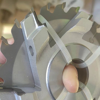 Macchine per la fresatura di copie a cucchiaio di legno con spindle di diametro 25,4/30 mm