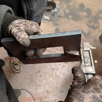 Macchina di levigatura automatica per la levigatura dei metalli e la lucidatura per la depurazione dei fogli inossidabili a fascia larga