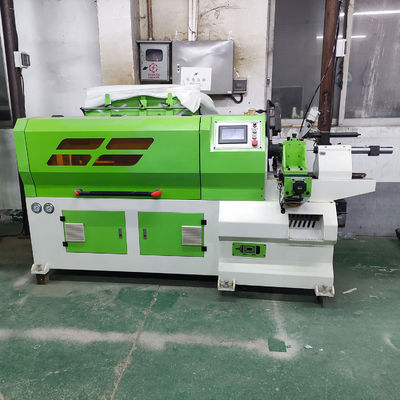 Macchina di tornitura per tornitura in legno CNC versatile con lunghezza di tornitura massima 750 mm