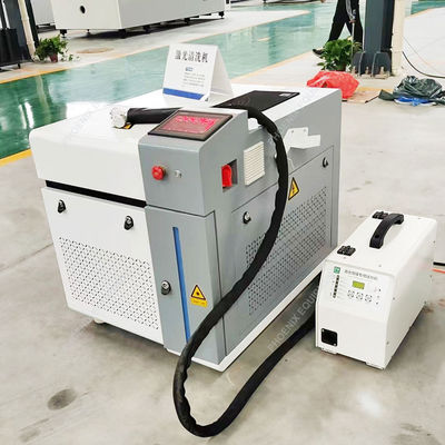 Saldatura di precisione Macchina di saldatura a laser a fibra portatile con kit di pistole a ugelli da 1500W