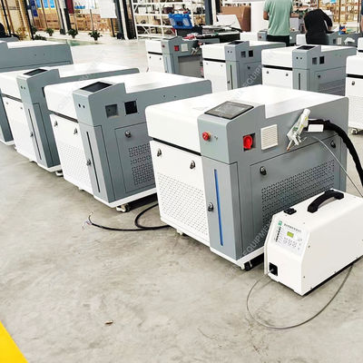 1500W Industrial 3 in 1 Fiber Laser Cleaner Saldatore Cutter Spot Saldatura Machine di pulizia