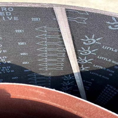 Carta di levigatura a cintura di condizionamento della superficie OEM per la macchina di levigatura del legno 610*100mm 3200*170mm