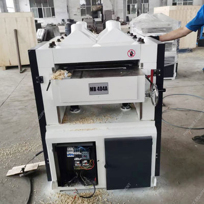 Facile Macchine per la lavorazione del legno a quattro lati 9,2/7,5 m/min Velocità di alimentazione 850 kg Peso