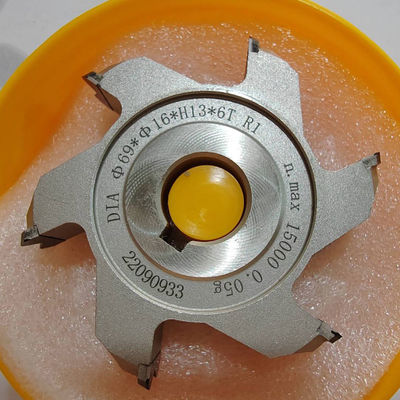 Tagliatrici leggere per utensili di lavorazione del legno completamente automatici